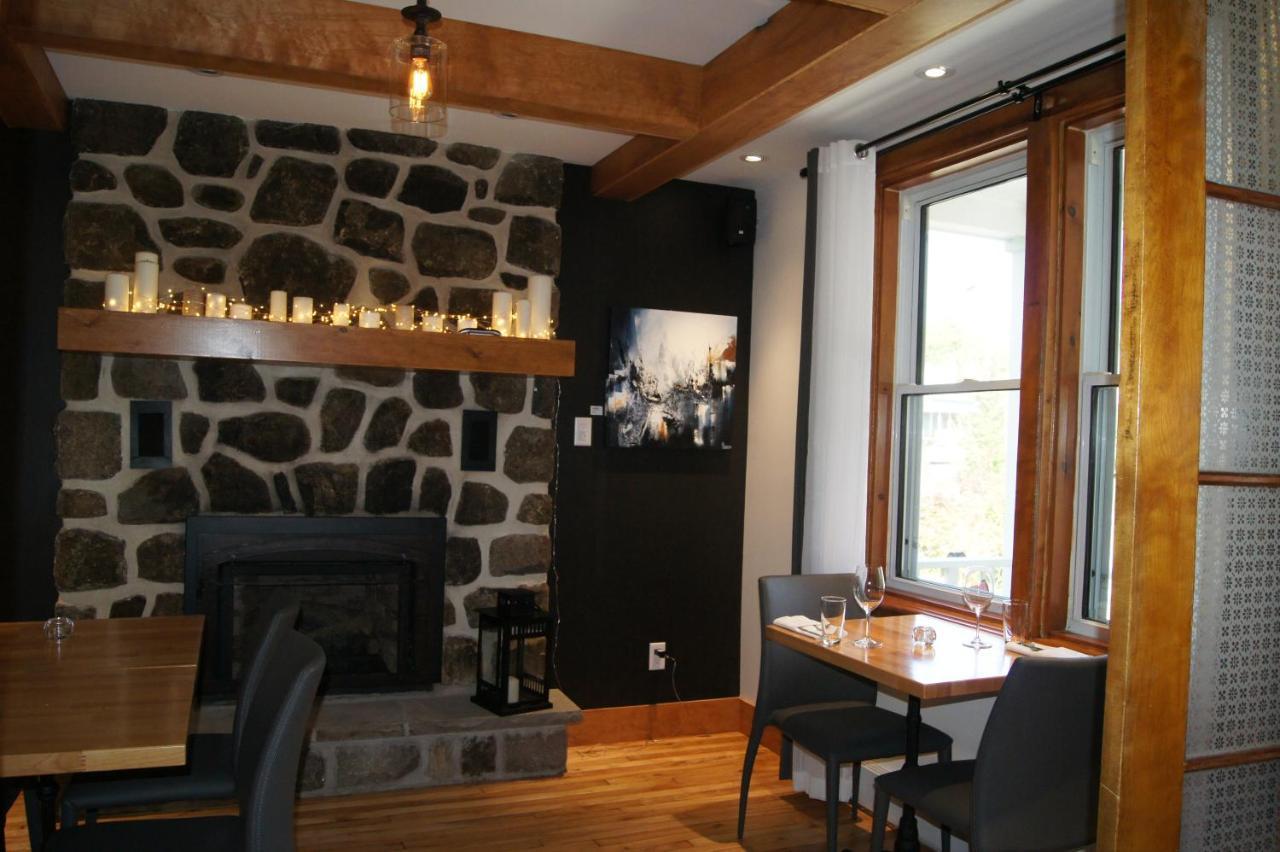 Restaurant Et Gite Les Passionnes Val-David Luaran gambar